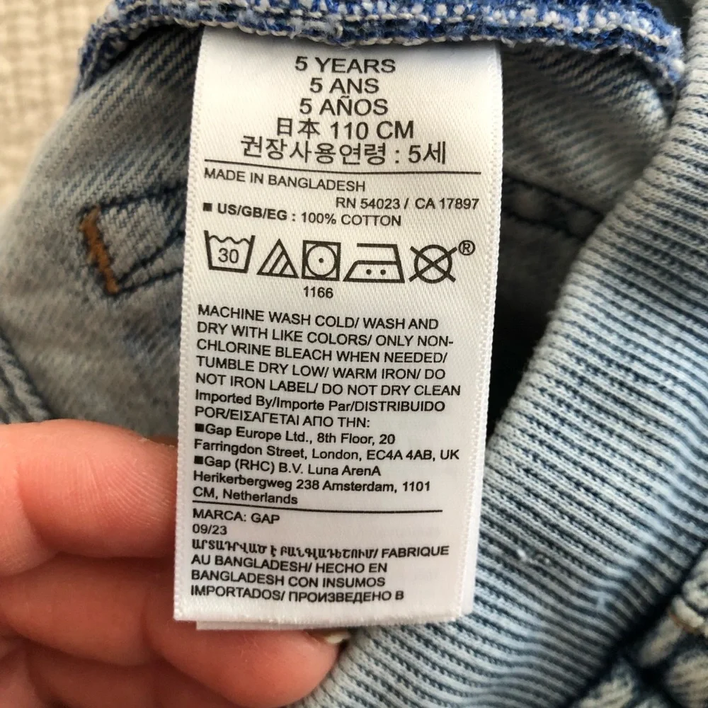 GAP Kids Light Blue Denim Shorts with Drawstring Size 5T